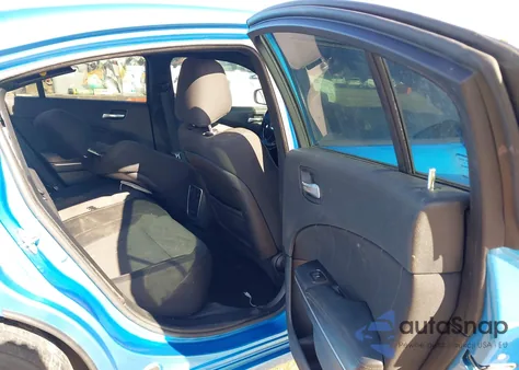 2019 Dodge Charger Sxt Rwd z USA, uszkodzony, nr VIN 2C3CDXBG3KH678488